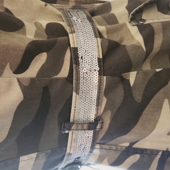INC International Concepts Camouflage and sequin fitted Trench Coat size Small - Picture 5 of 6